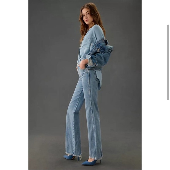 AMO Georgia High-Rise Flare Jeans in Medium Blue Size 31 NWT - Picture 3 of 10